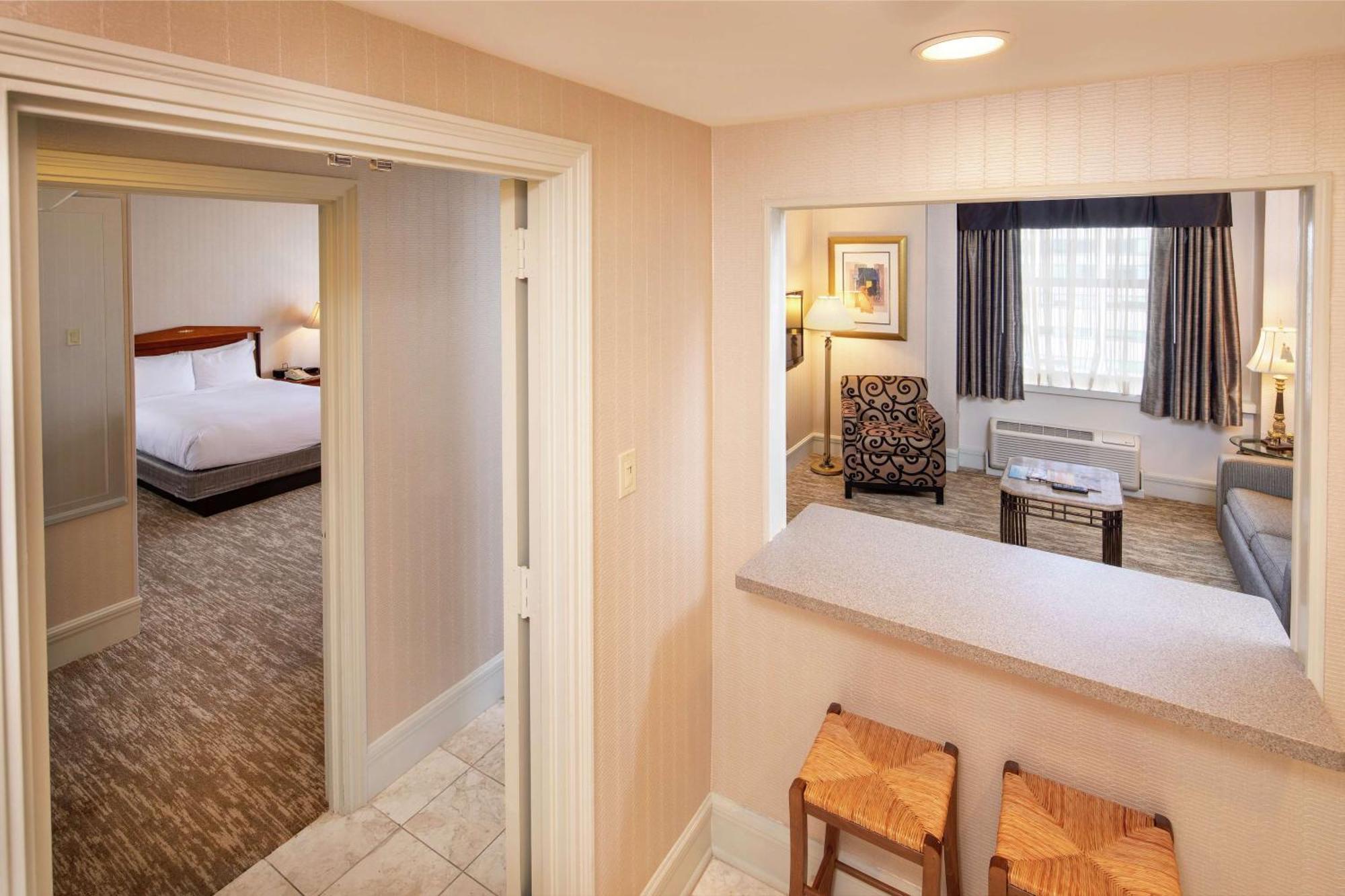 Hotel Hilton Netherland Plaza 4*