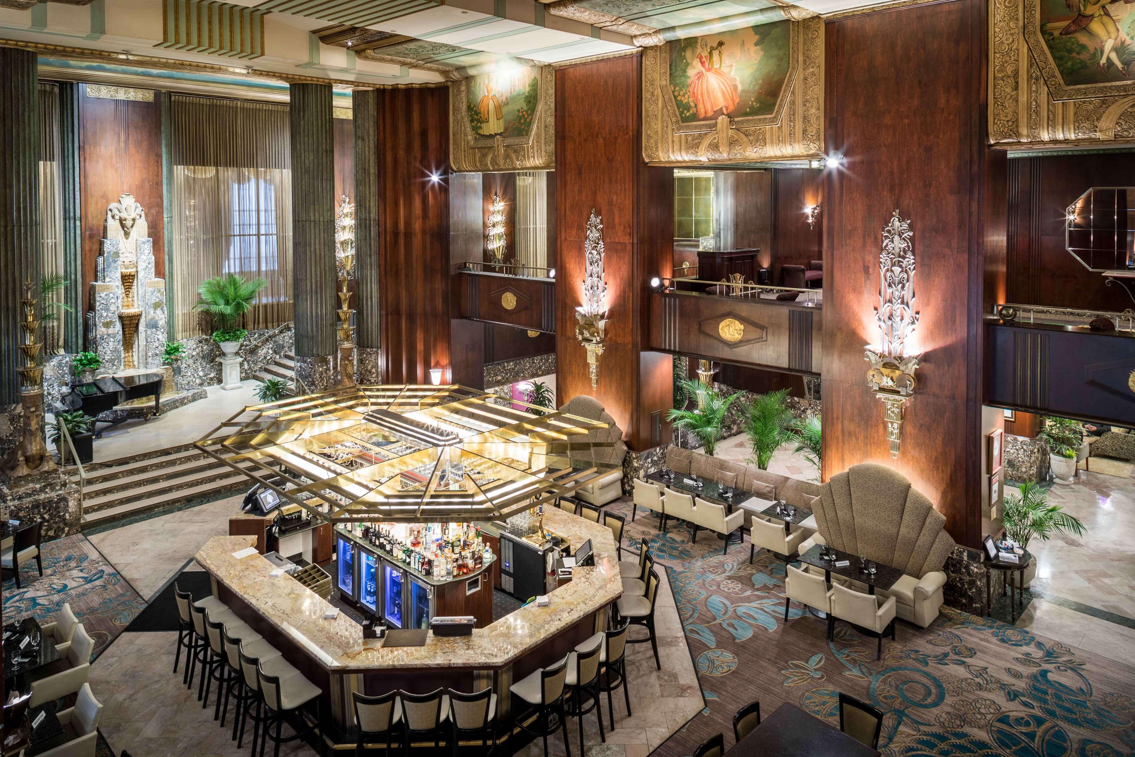 Hotel Hilton Netherland Plaza 4*