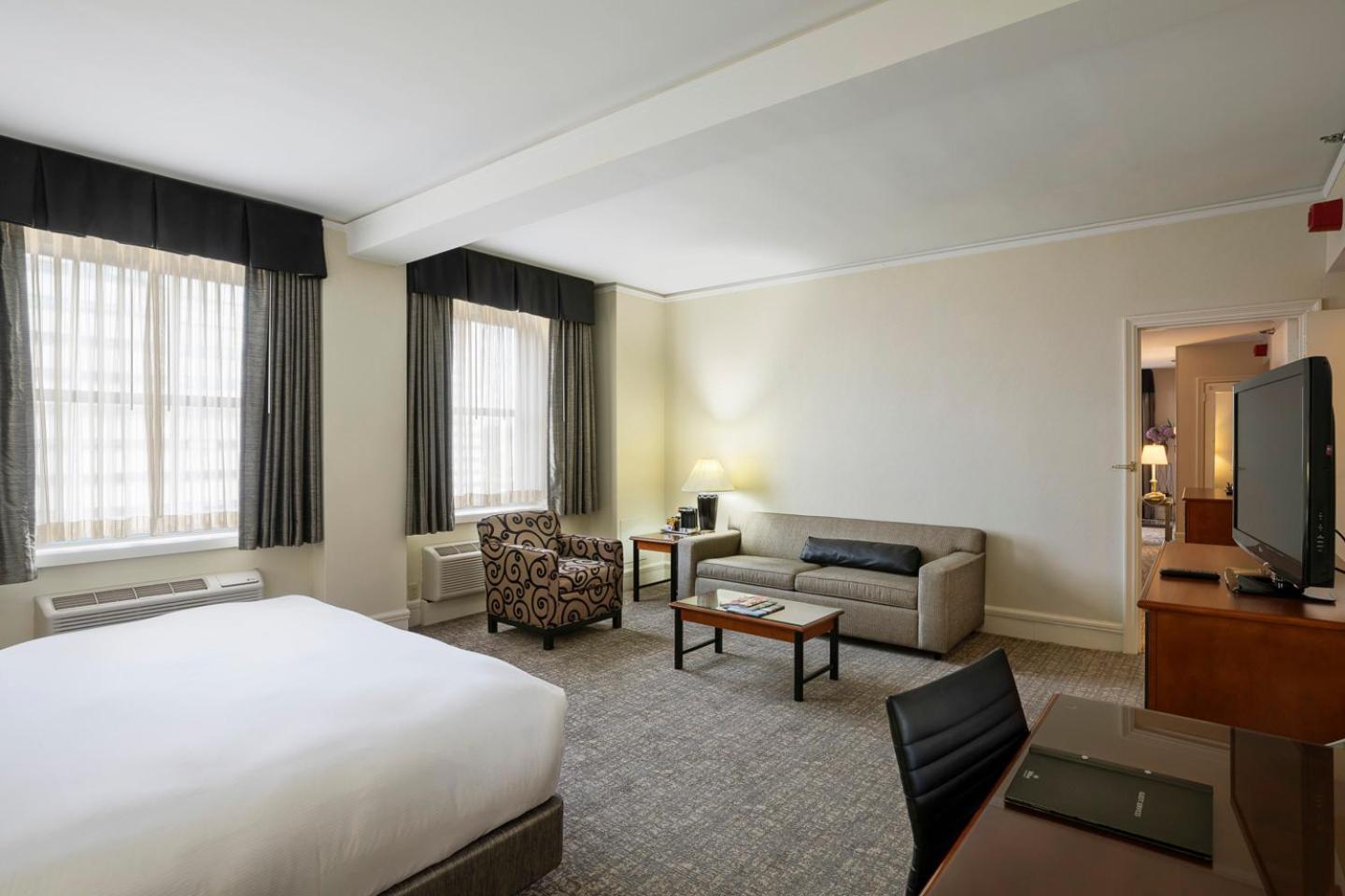 Hotel Hilton Netherland Plaza